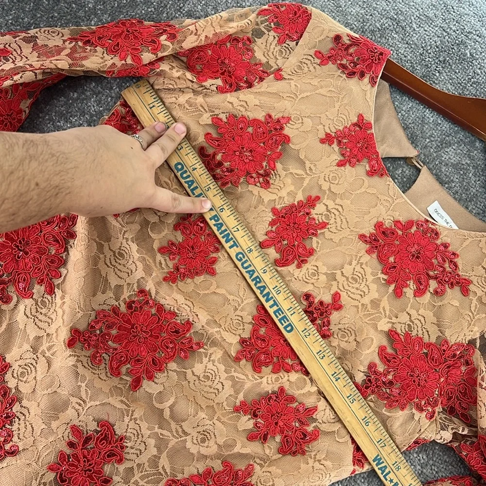 Dress The Population 3/4 Long Sleeve Above Knee Mini Dress Tan Red Lace Womens M - Picture 3 of 12